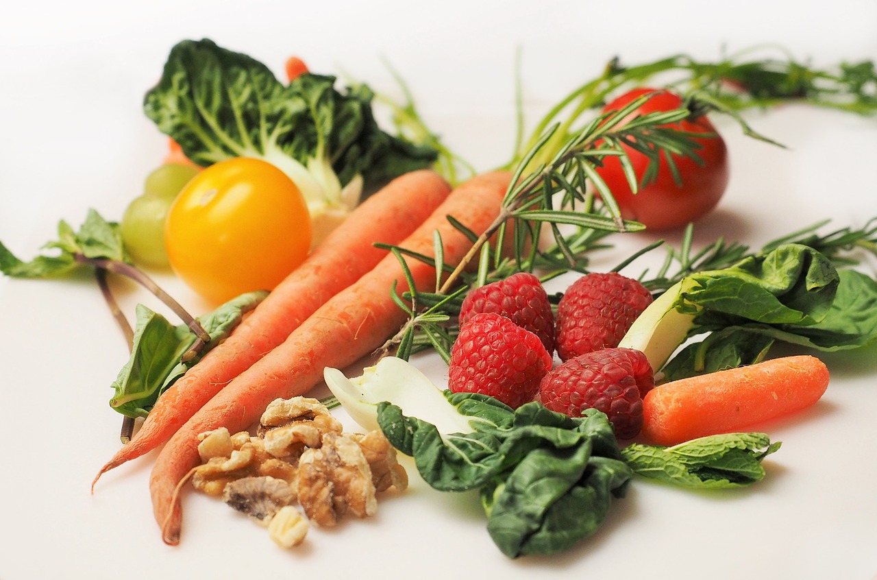 Zdrowa żywność – jakie produkty warto włączyć do swojej diety?